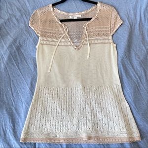 Banana Republic thin blouse with tie and knit detail depecate fabric Sz m